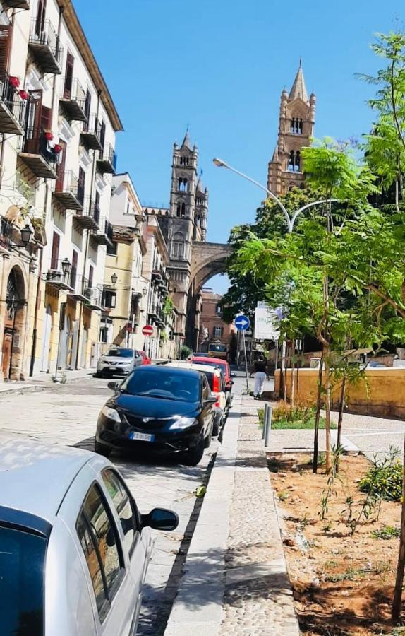 Ferienwohnung A Due Passi Dalla Cattedrale Palermo Exterior foto